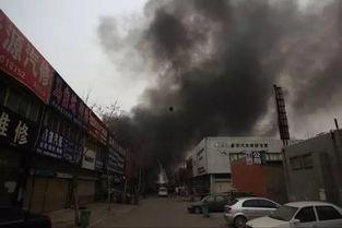 郑州爆料火灾最新消息,多栋建筑受损，紧急救援行动展开